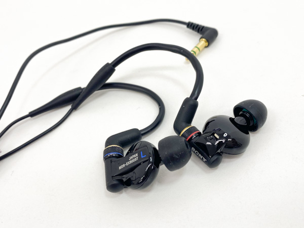 SONY MDR-EX800ST 商品写真
